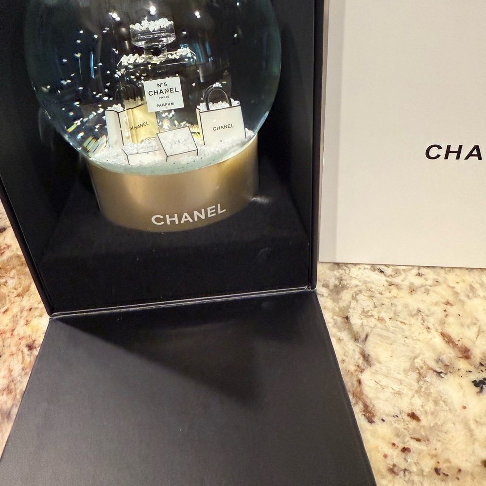 CHANEL Snow Globe with Gold and Black Accents - Picture 2 of 5